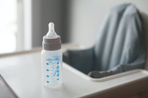 宝宝奶瓶三个月需更换_拓诊卫生资讯