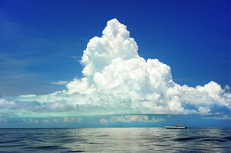 sea-boat-clouds-cumulous-thumb.jpg