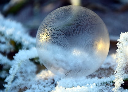 bubble-soap-bubble-balls-background-thumb.jpg