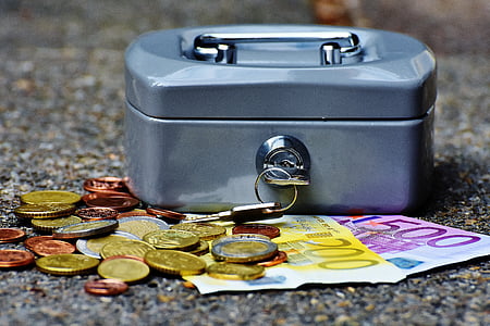 cashbox-money-currency-cash-box-thumb.jpg