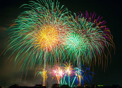 fireworks-light-japan-festival-thumb.jpg