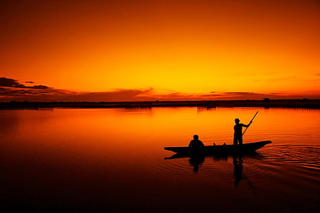 fishing-boat-fisherman-tam-giang-lagoon-thumb.jpg