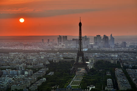 paris-france-french-eiffel-tower-thumb.jpg