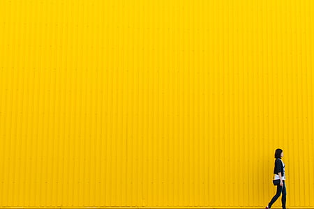 yellow-wall-building-architecture-thumb.jpg