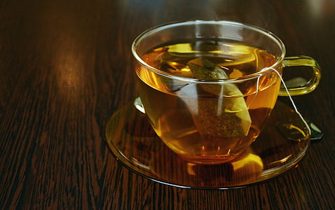 tee-teacup-tea-bags-cup-thumb.jpg