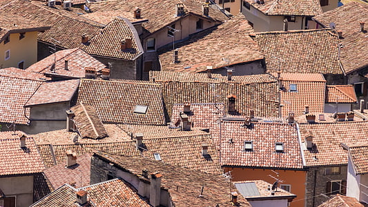 roofs-homes-old-town-italy-thumb.jpg
