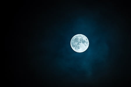 moon-the-fullness-of-sky-mystery-thumb.jpg