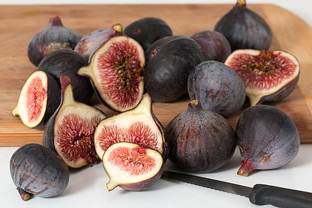 fig-fruit-nutrition-fresh-thumb.jpg