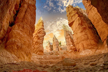 canyon-desert-landscape-scenic-thumb.jpg