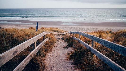 pathway-beach-sand-ocean-thumb.jpg