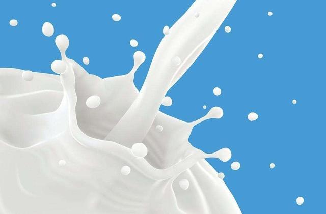 一杯牛奶强壮一个民族，孩子喝牛奶长身高的正确知识你了解吗？_拓诊卫生资讯