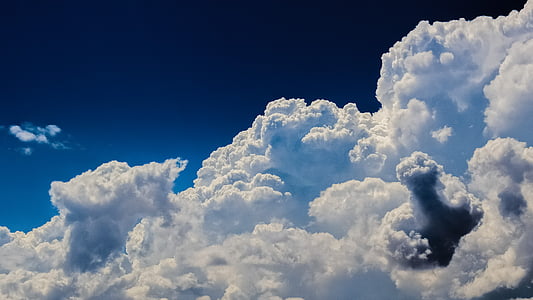 clouds-cumulus-sky-nature-thumb.jpg